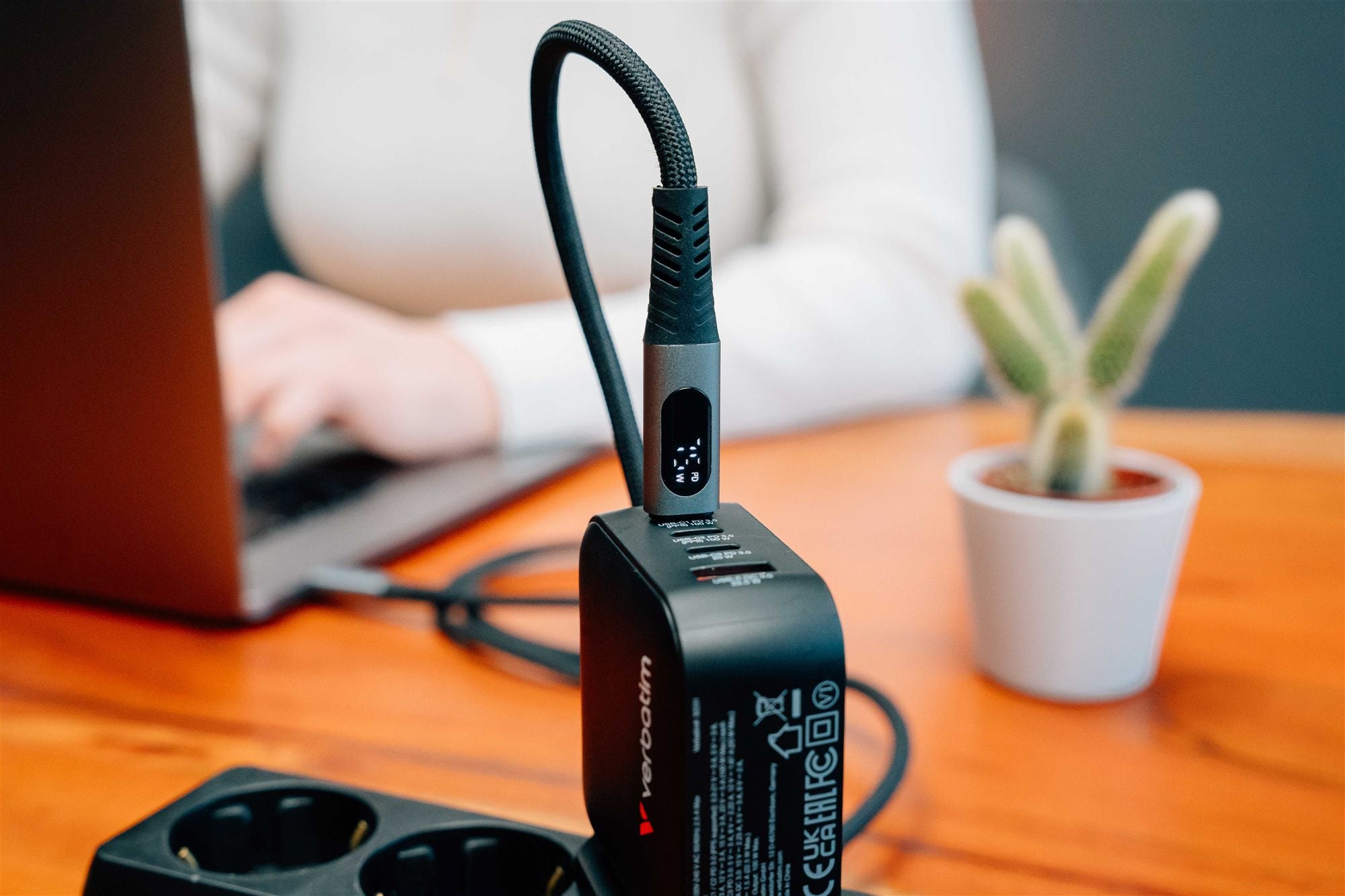 Sync & Charge Cable USB-C to USB-C 240W