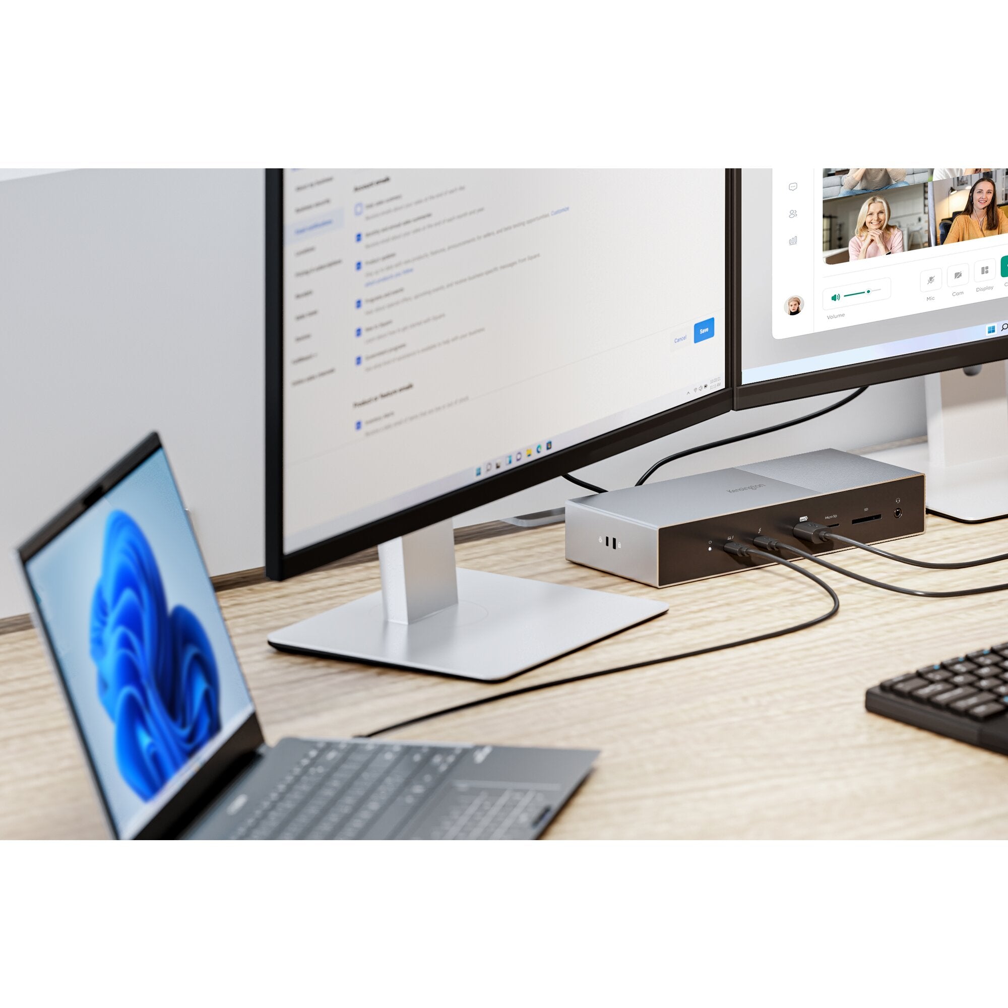 SD5000T5 EQ Thunderbolt 5 Triple 4K