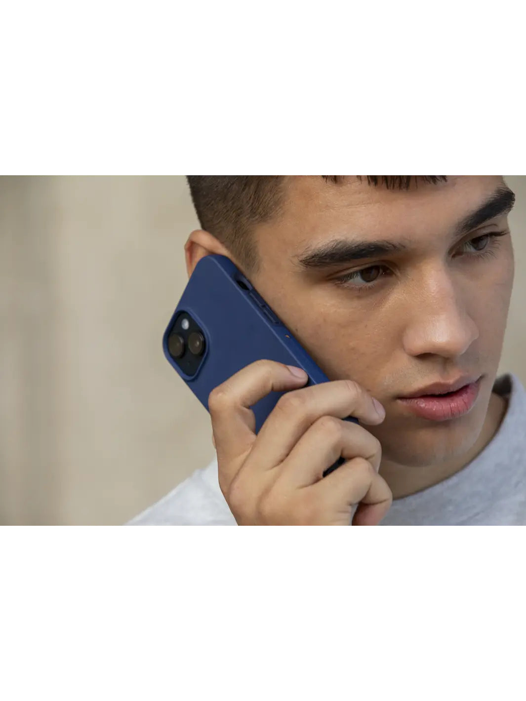 IcelandUltraD3OMSFEiPhone15PlusBlue
