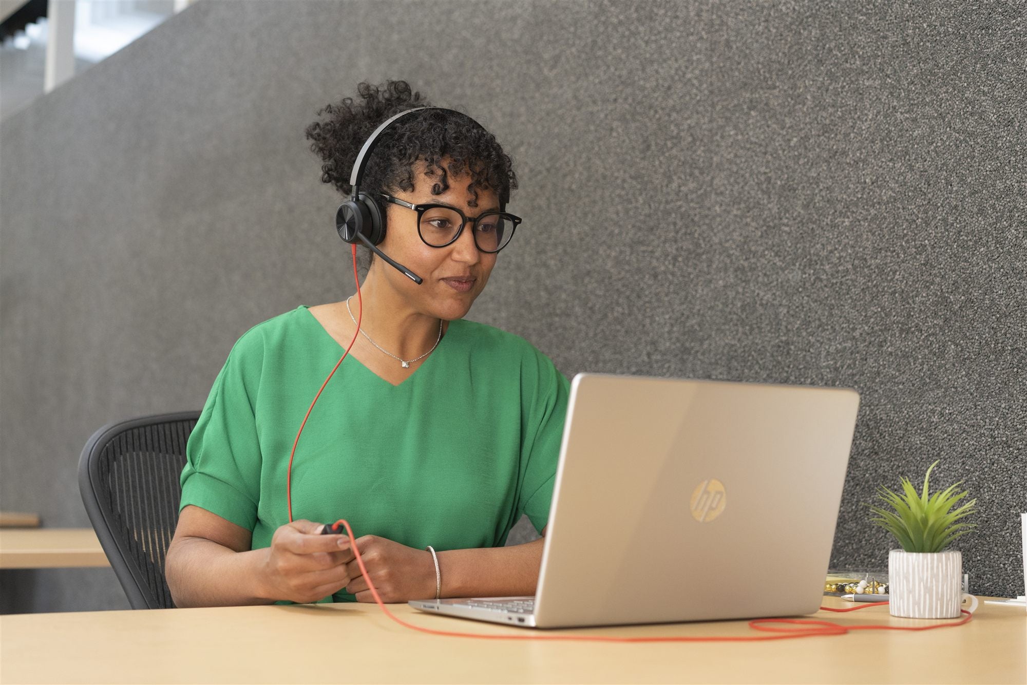 HP Poly Blackwire 8225 Microsoft Teams Certified USB-C Headset Avec fil Arceau Bureau/Centre d'appels USB Type-C Noir