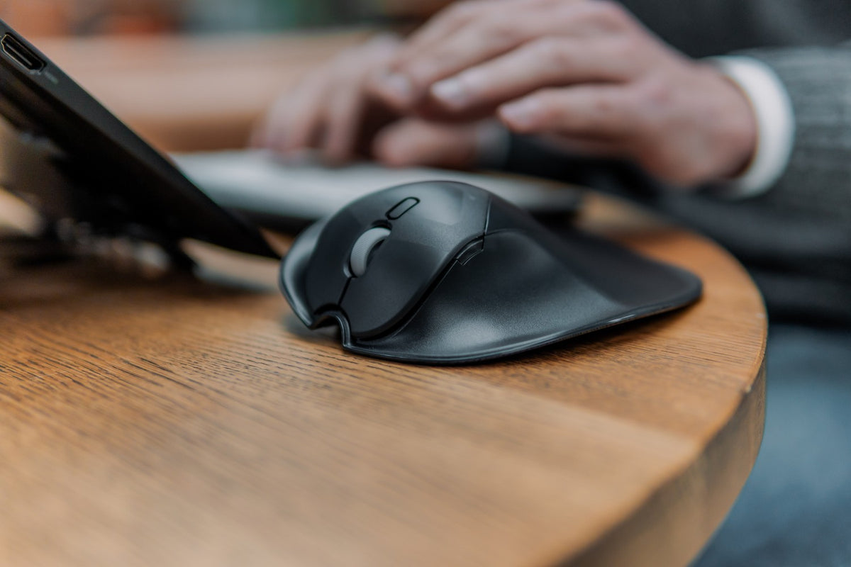 BAKKERELKHUISEN Souris HandshoeMouse Medium sans fil