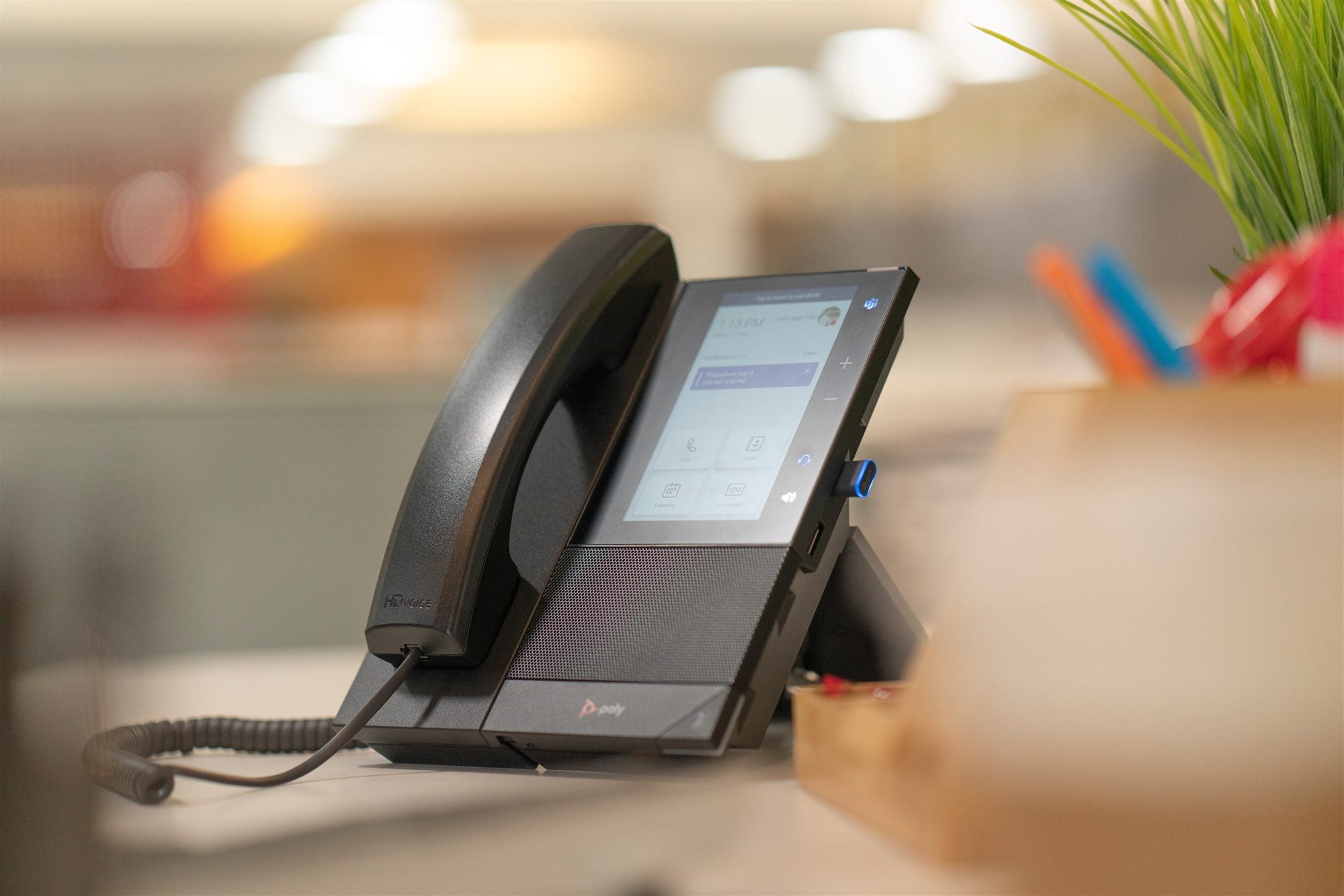POLY CCX 500 téléphone IP PoE TEAMS avec combiné