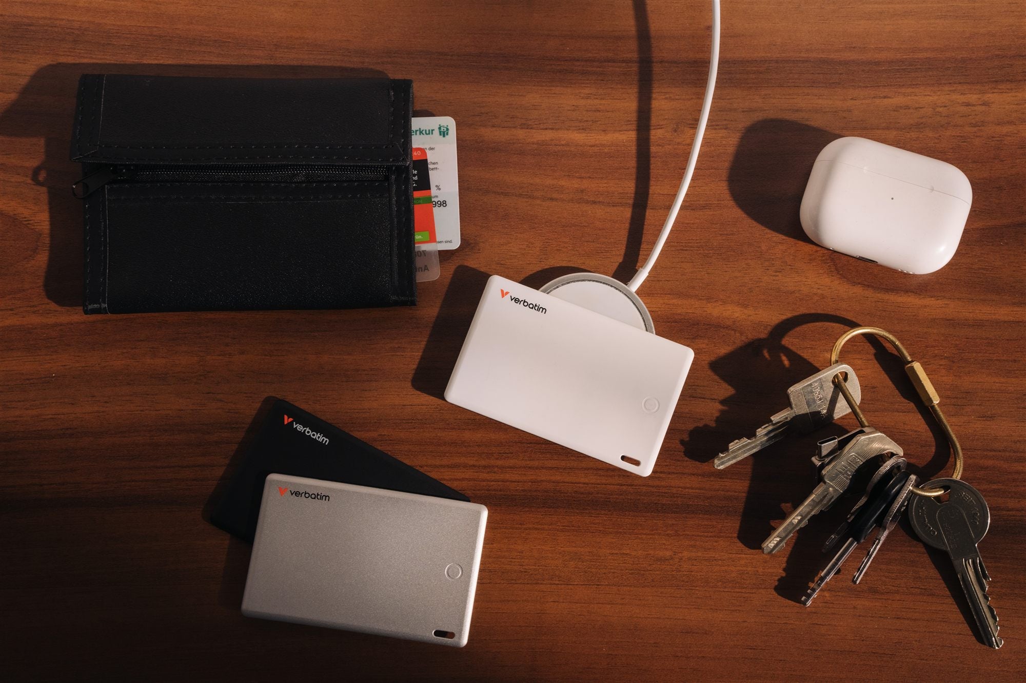 VERBATIM MYFCR-03BSW MY FINDER CARD BLUETOOTH ITEM FINDER 3 PACK BLACK / SILVER /WHITE WCF (P)