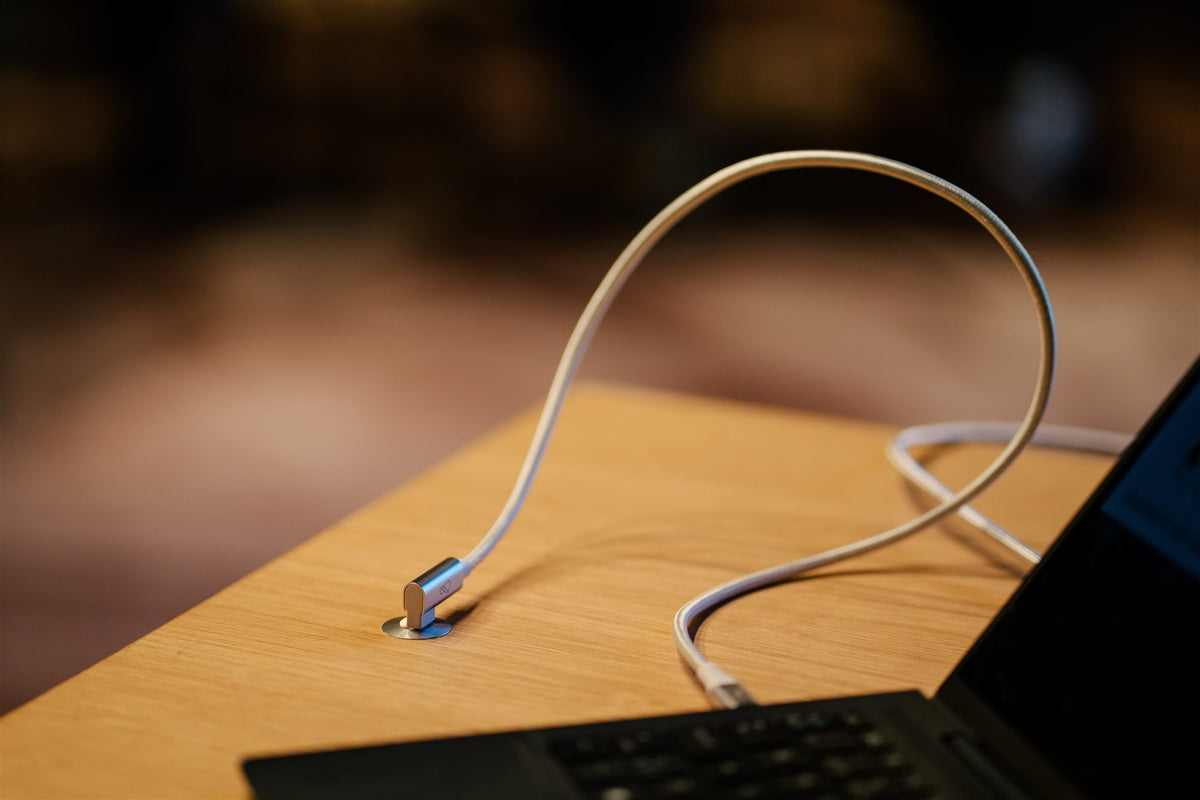 Ochno USB-C-to-C Cable Gen2 angled 0.7m white