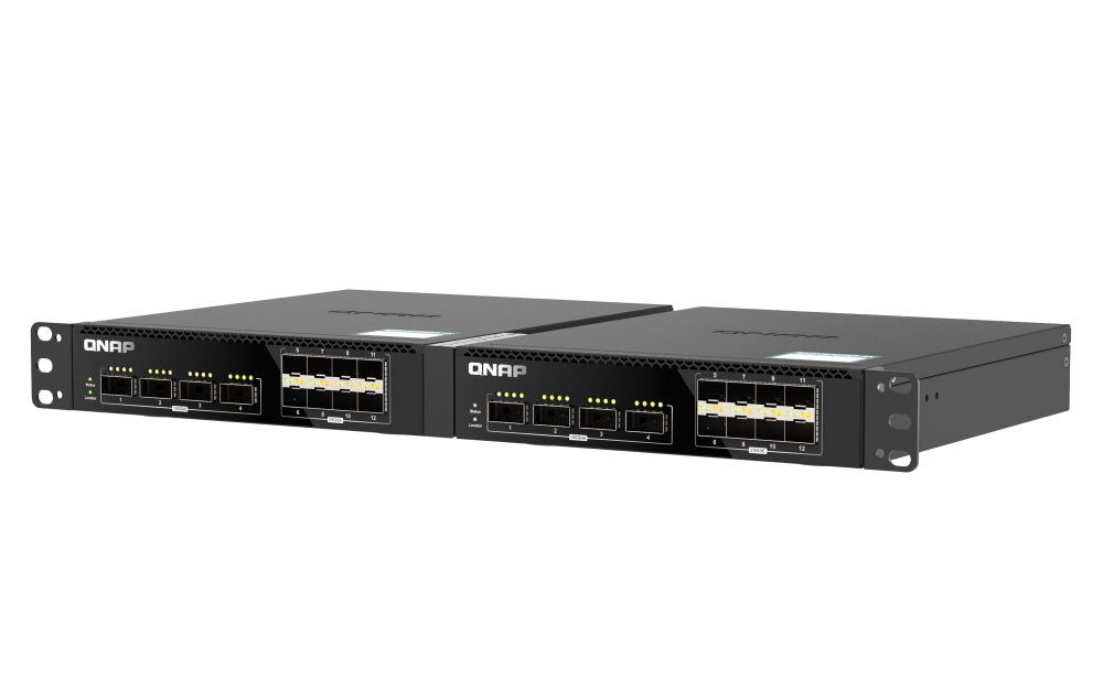 4x100GbE 8x25GbE managed half-rackmount