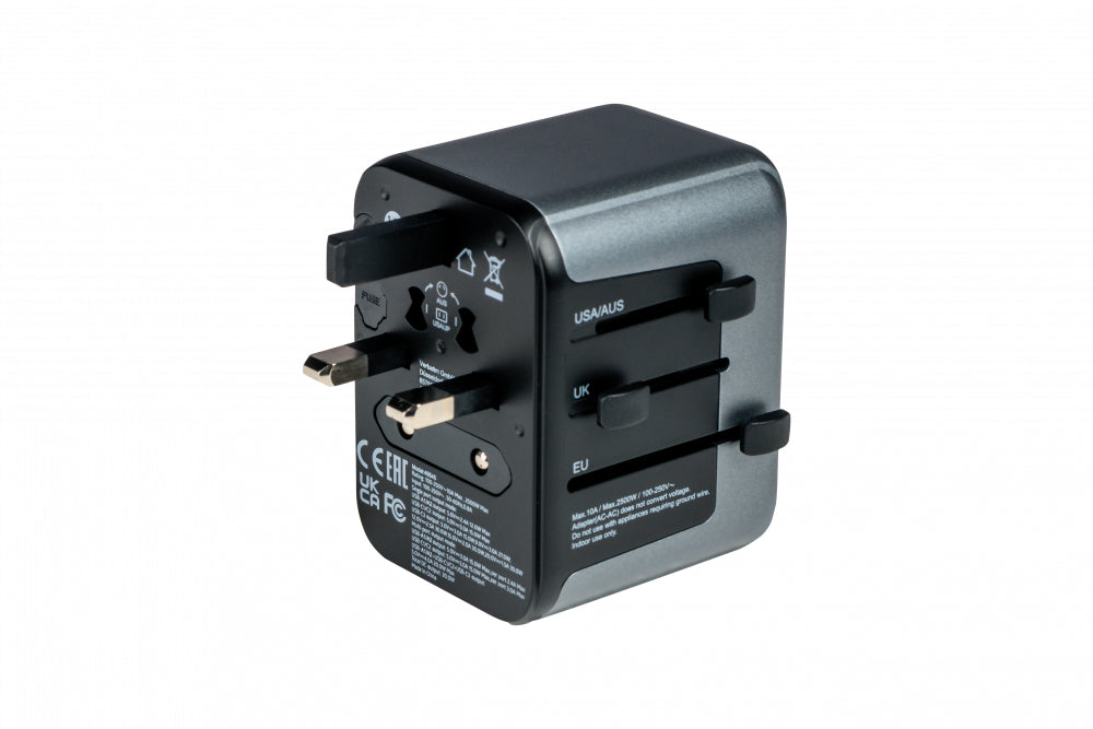 Verbatim Universal Travel Adapter UTA-03