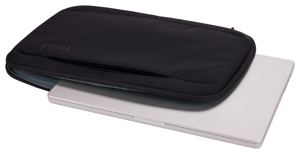 Thule Subterra 2 MacBook Sleeve 16" Bk