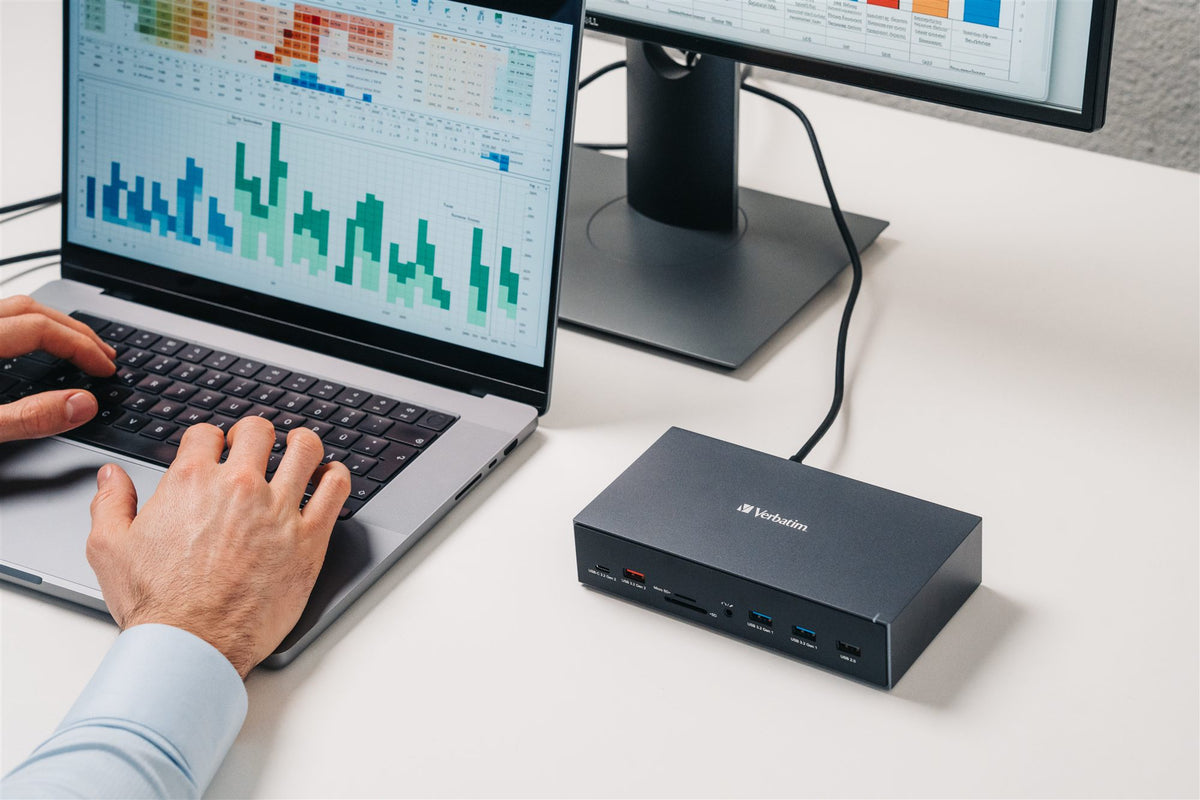 VERBATIM USB-C PRO DOCKING STATION 17 PORT CDS-17 WCF (P)