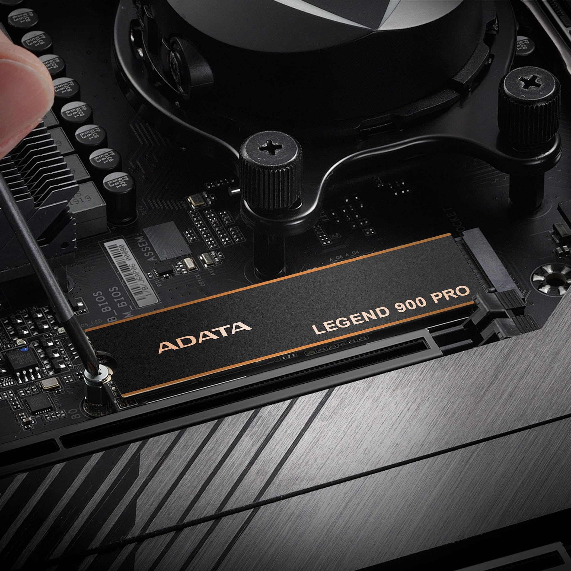 ADATA LEGEND 900 PRO 1 To M.2 PCI Express 4.0 NVMe 3D NAND