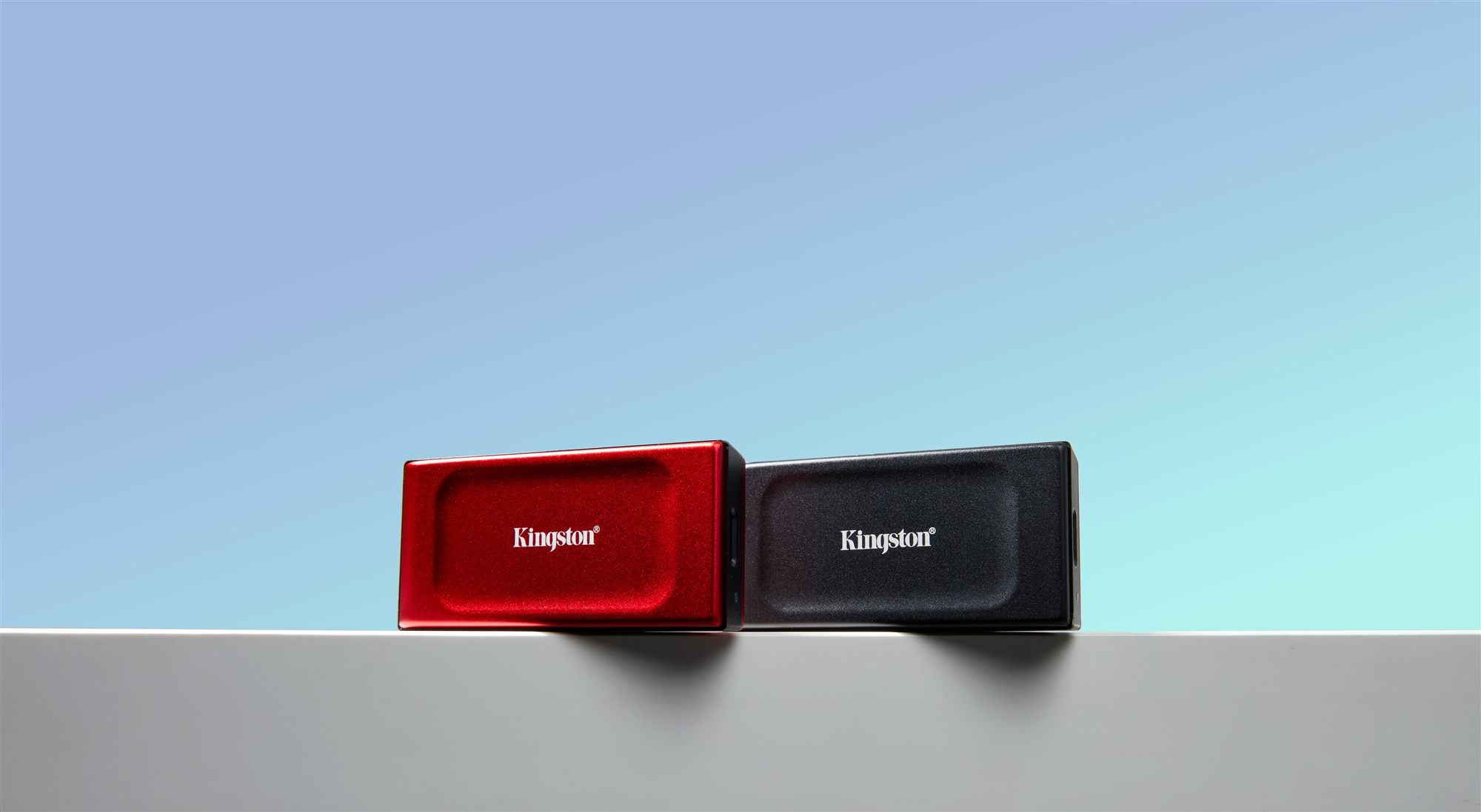 KINGSTON XS1000R 1To SSD Pocket-Sized USB 3.2 Gen 2 External Solid State Drive Red