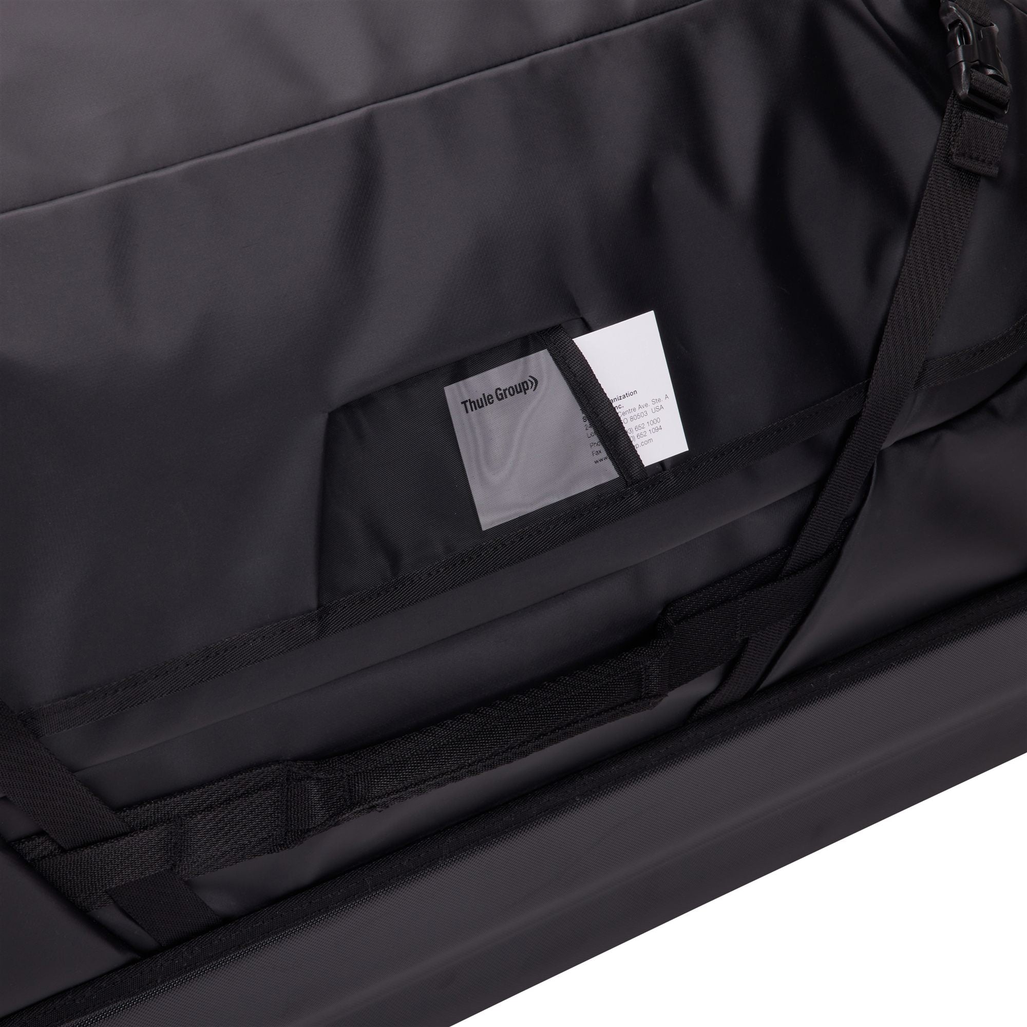 Thule Chasm Recycled Rolling Duffel - Bl