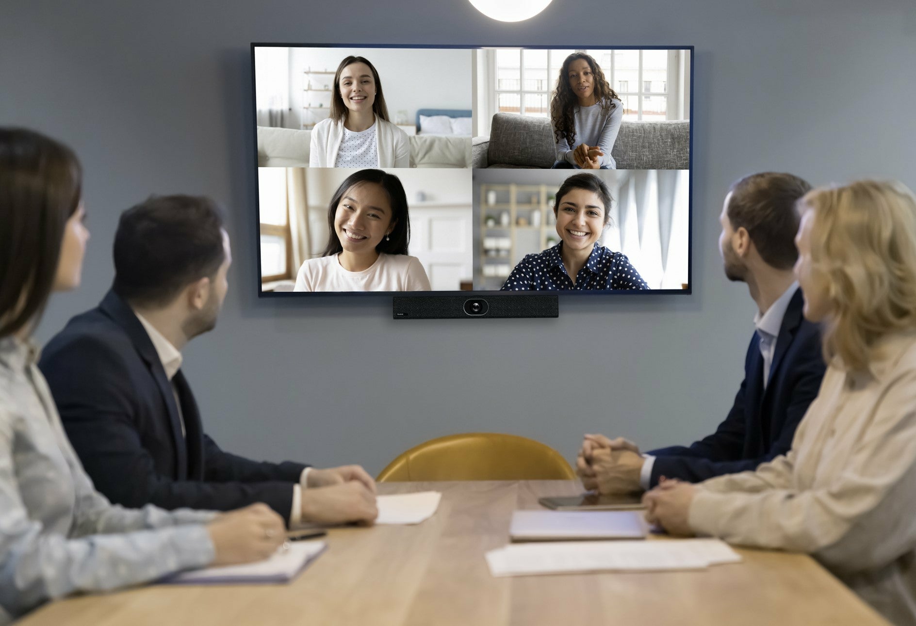 Peerless Universal UC/VC Soundbar Mount for 55in to 85in single displays and 55in to 75in dual displays