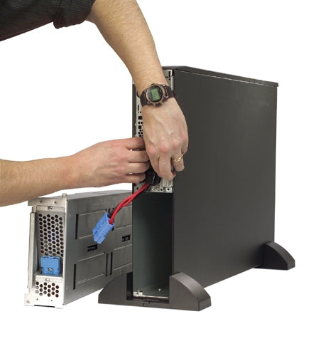 APC Smart-UPS XL Modular 1500VA UPS AC 230V 1.425 kW 1500VA output connectors 9 2U Black