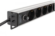 "Barre d'alimentation PDU Rack 19"" avec fusible de surcharge, 9 prises Schuko CEE 7/3 (45°), câble de 2m, fiche IEC C14, 10A, aluminium"
