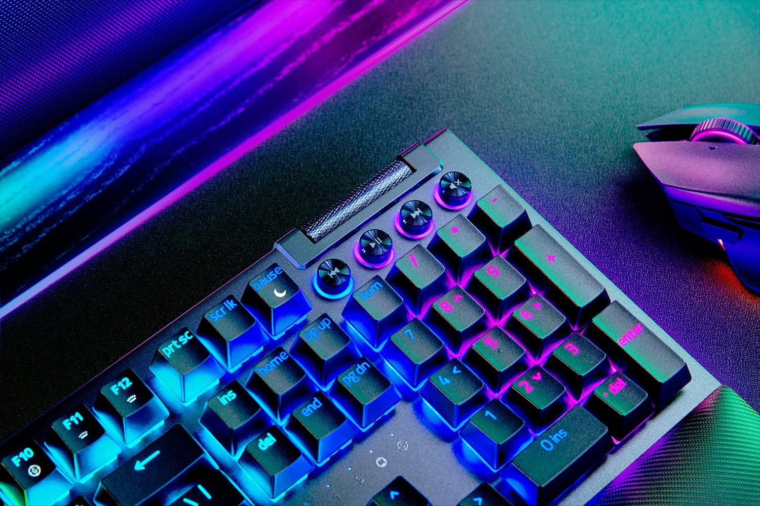 Razer BlackWidow V4 Pro clavier Gaming USB QWERTY US International Noir