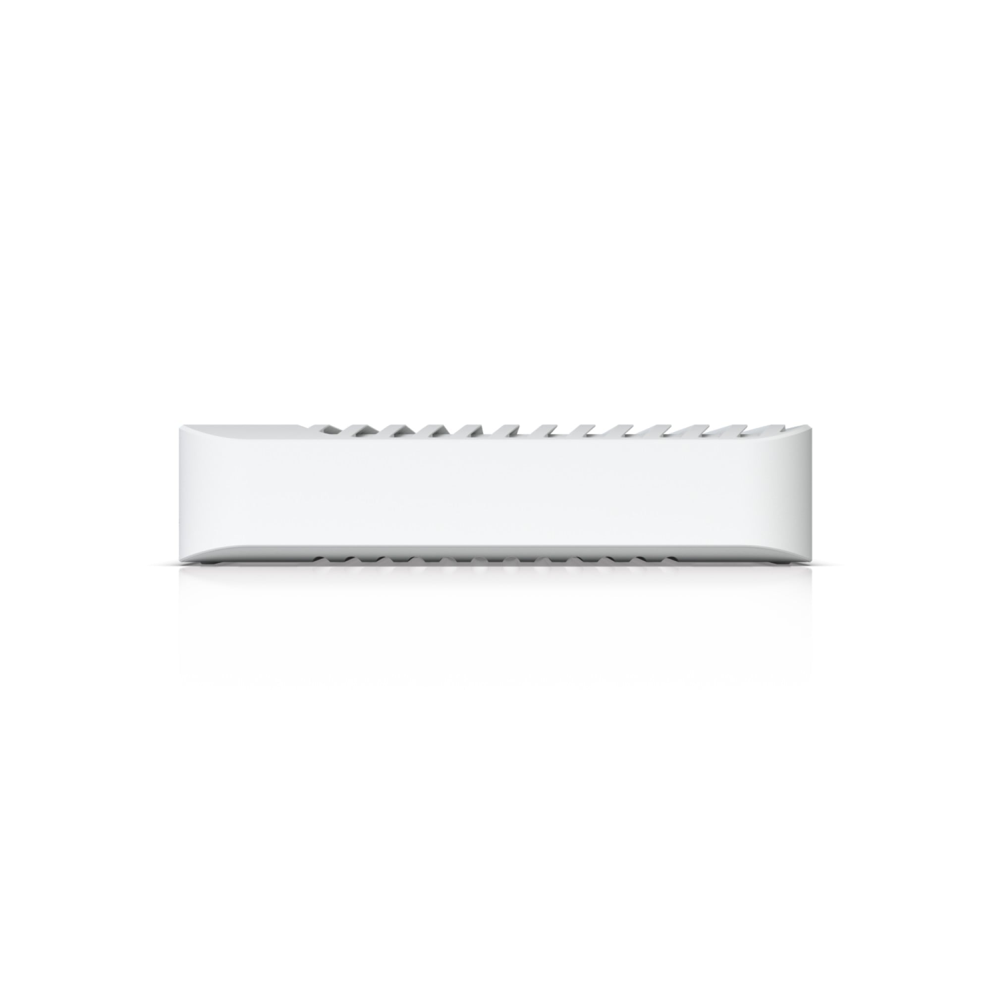 UniFi 8 port GbE POE++switch with SFP+
