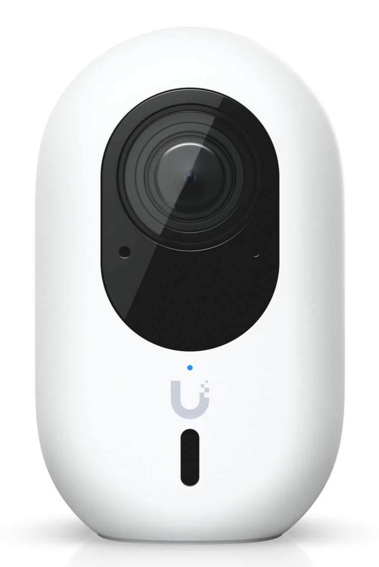 All-weather plug-and-play WiFi-connecte