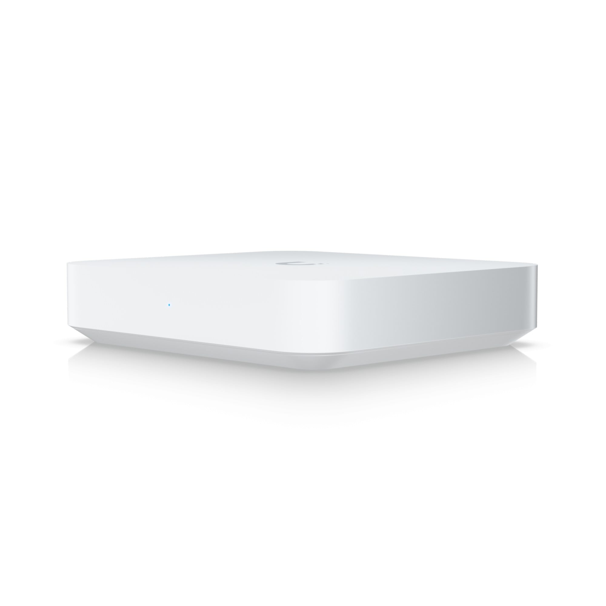 A compact and powerful multi-WAN UniFi g