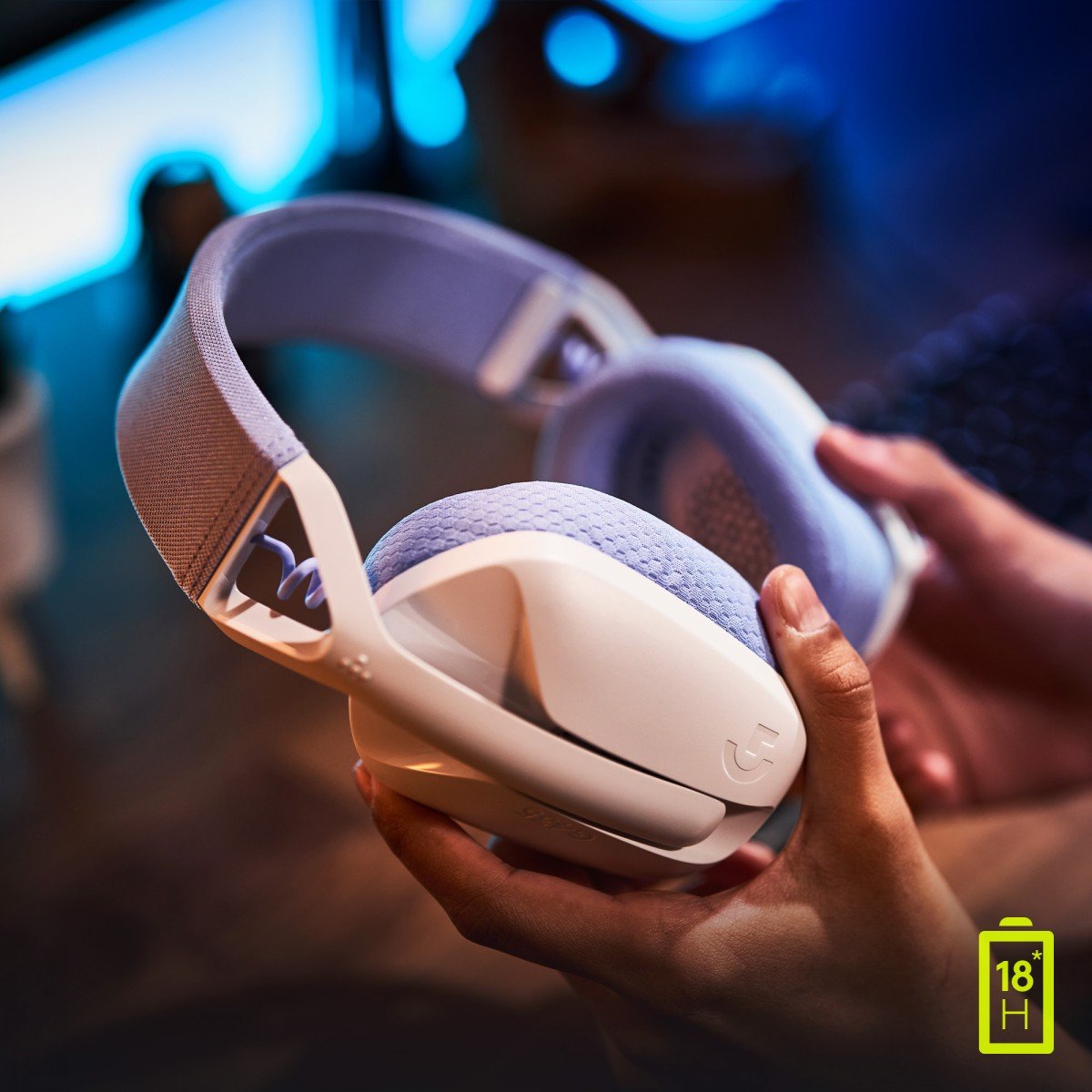 LOGITECH Lightspeed G435 Headset full size Bluetooth / 2.4 GHz radio frequency wireless white Discord Certified