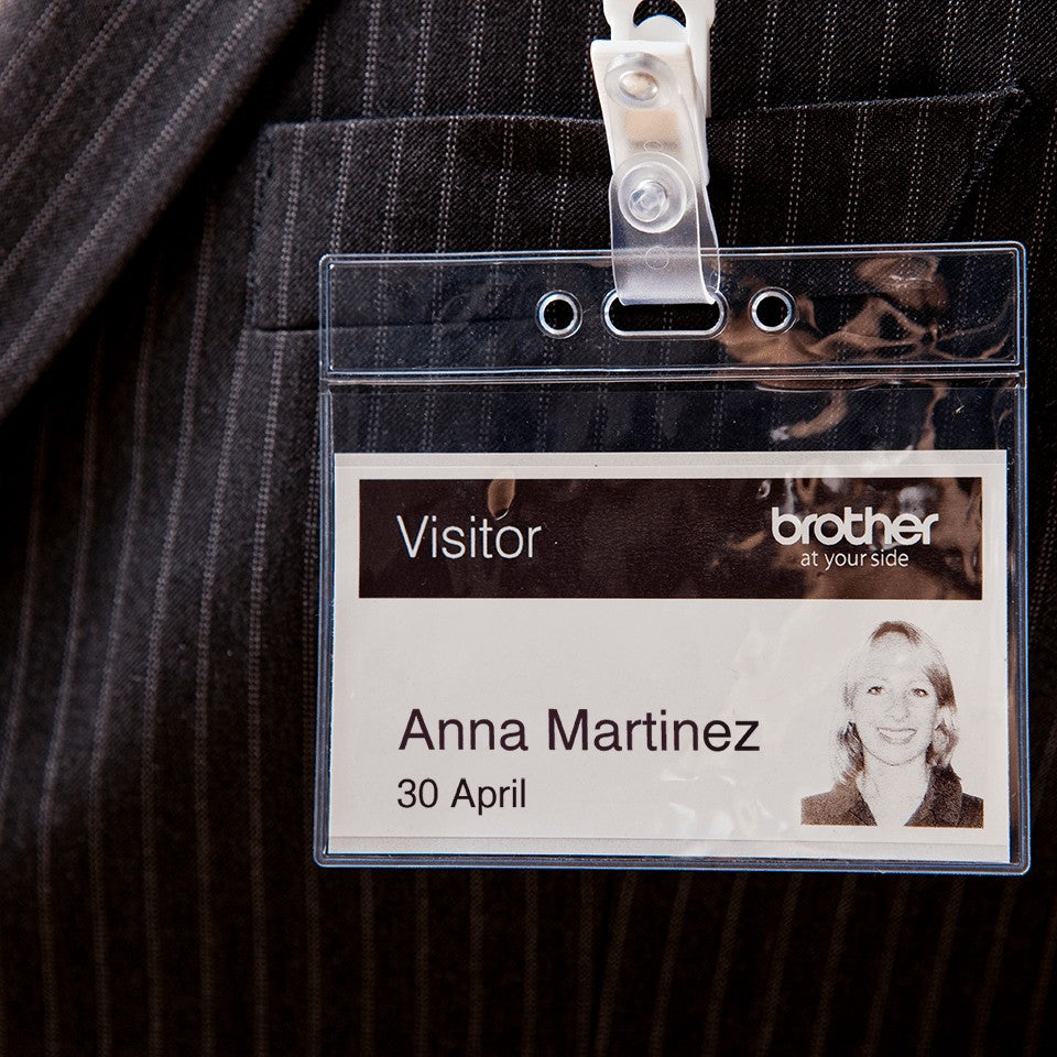 Brother QL-600G imprimante pour étiquettes Thermique directe Couleur 300 x 600 DPI 71 mm/sec Avec fil &sans fil DK