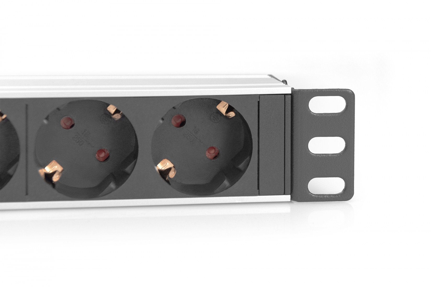 Digitus DN-95418 unité de distribution d'énergie 4 sortie(s) CA 0U/1U Noir