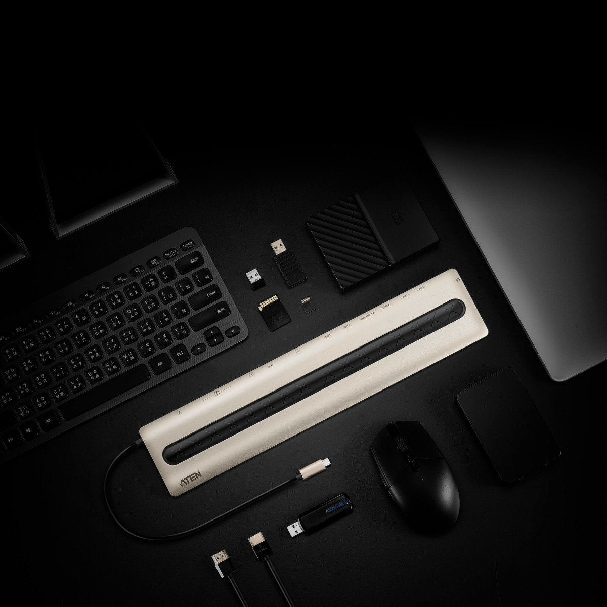 ATEN UH3237 Station multiports USB-C 13 en 1 Double affichage
