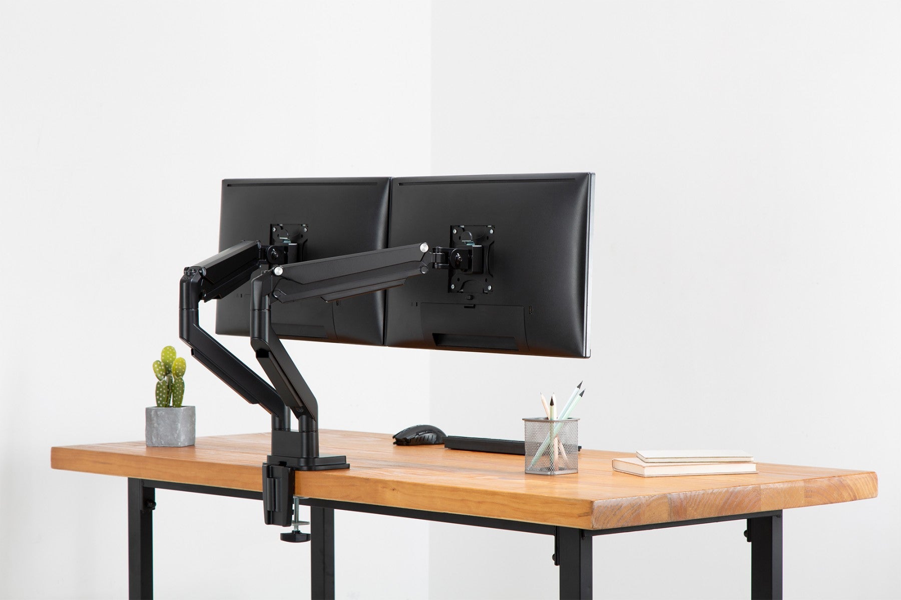 "Digitus DA-90395 support d'écran plat pour bureau 81,3 cm (32"") Noir"