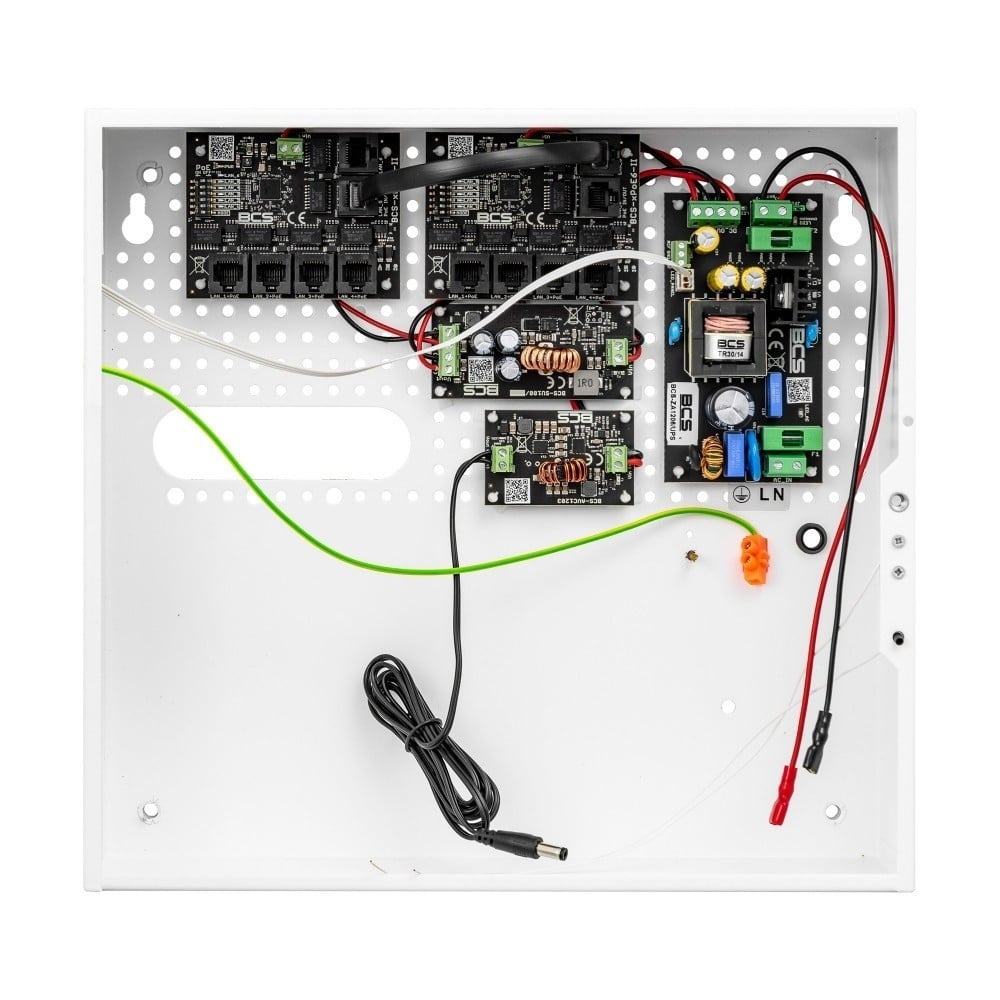BCS BCS-UPS/IP8/E-S Ensemble d'alimentation de secours pour 9 récepteurs PoE dans un boîtier interne