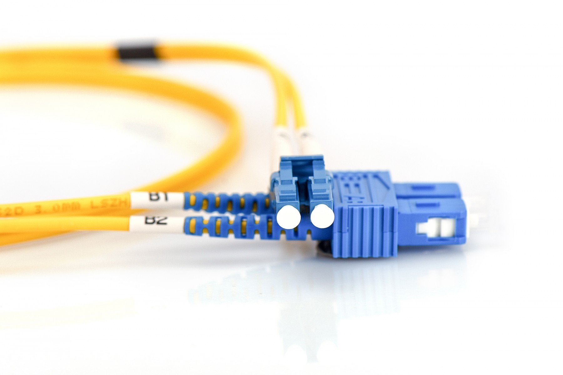 Digitus DK-2932-03 Câble de raccordement en fibre optique monomode LC a SC 3m Full Duplex