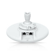 5 GHz wireless bridge with PoE output th
