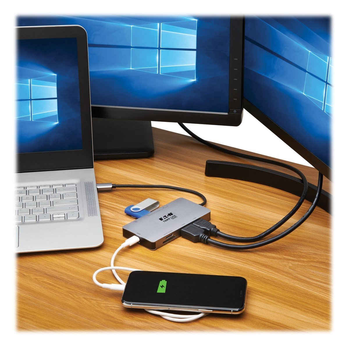 EATON TRIPPLITE USB-C Dock Dual Display 4K 60 Hz HDMI USB 3.2 Gen 1 USB-A Hub GbE Memory Card 100W PD Charging USB-C 2 x HDMI 1GbE