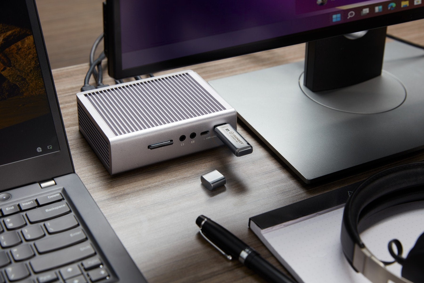 KINGSTON 128Go IKLP50 AES USB w/256bit Encryption