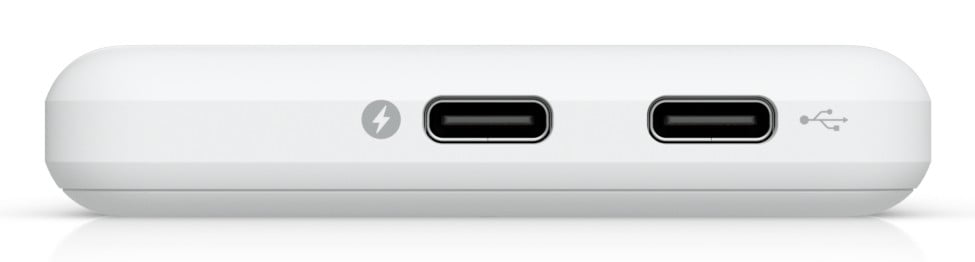 An ultra-slim travel router that instant