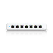 UniFi 8 port GbE PoE+Switch powered by