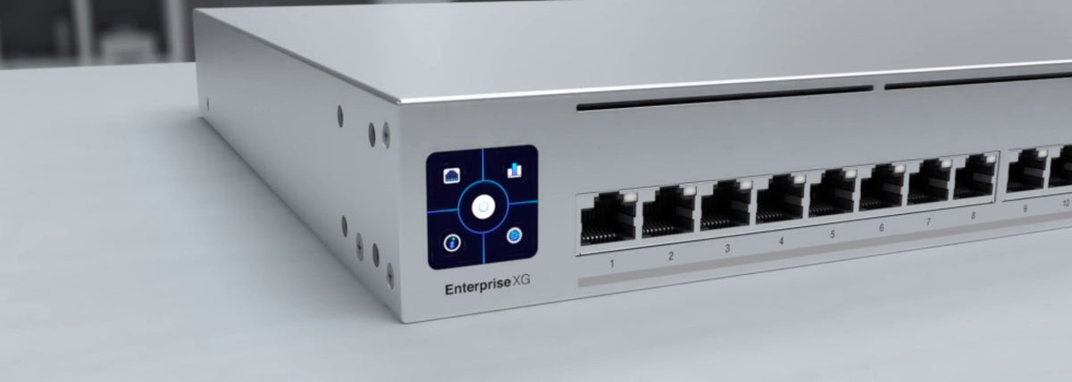 UniFi 24 port 10GbE switch with SFP28 up