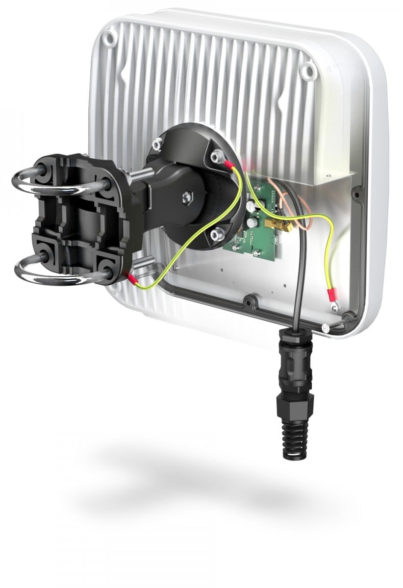 QuWireless A140M QuMax Antenne Directionnelle 6 dBi Polarisation Verticale