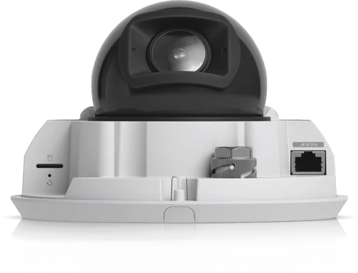 All-weather vandal-proof 4K PoE+camera