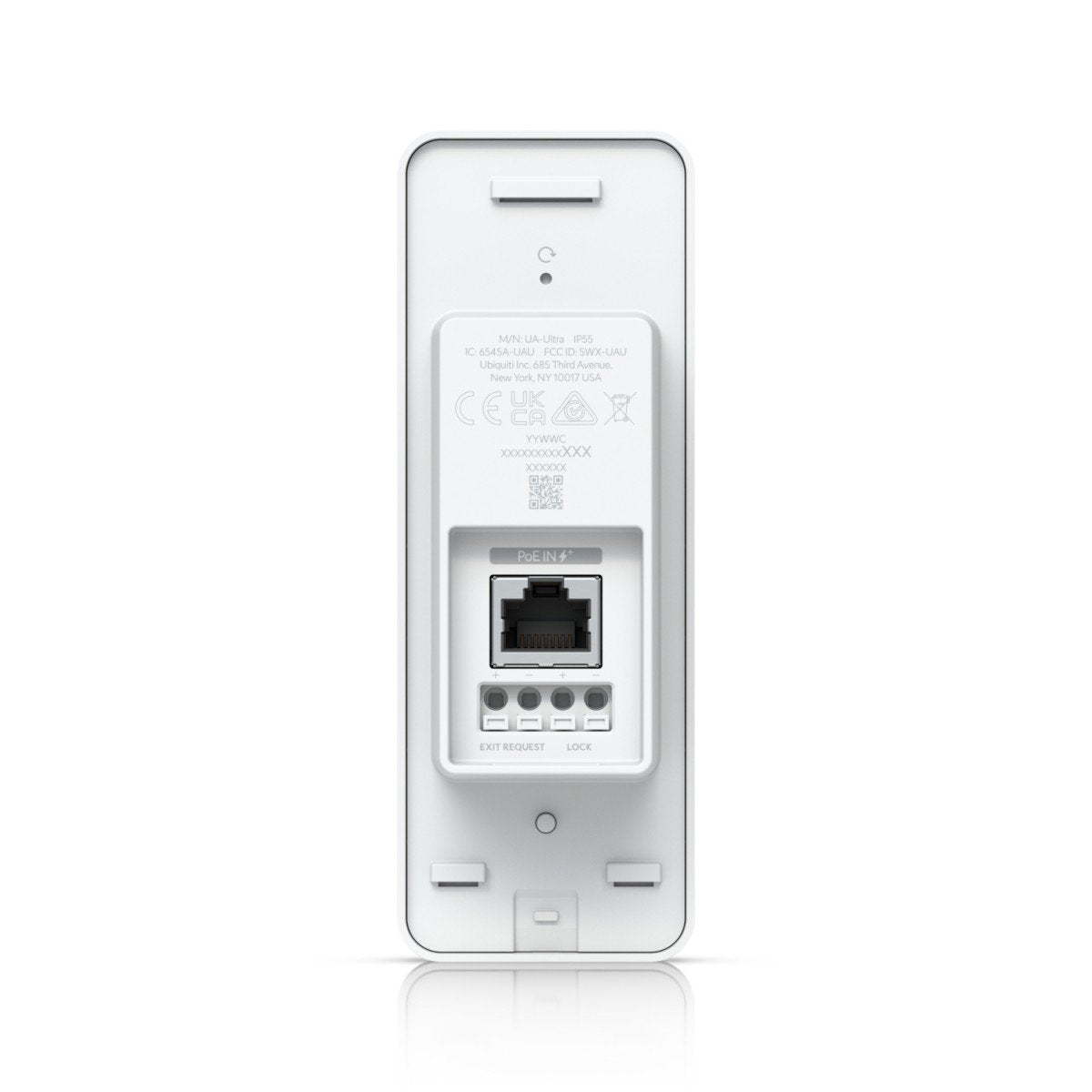 Access reader with a built-in hub for en
