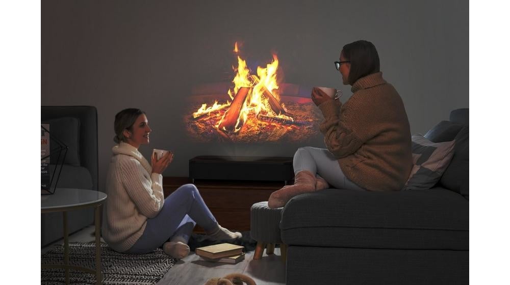 EPSON EH-LS800W Projecteur laser UST - 4K PRO-UHD Home Cinema- 16: 9- 4000 lumens-2 500.000: 1- 3x HDMI- Android TV™ Bluetooth- Noir