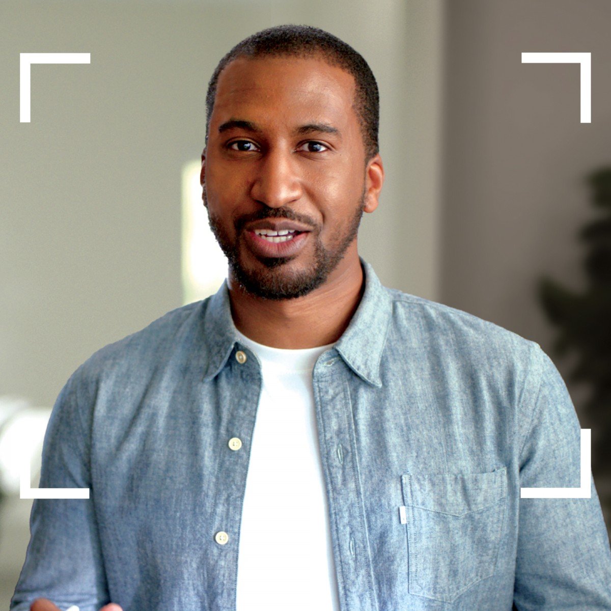 Logitech 960-001422 webcam 4 MP 1920 x 1080 pixels USB Graphite