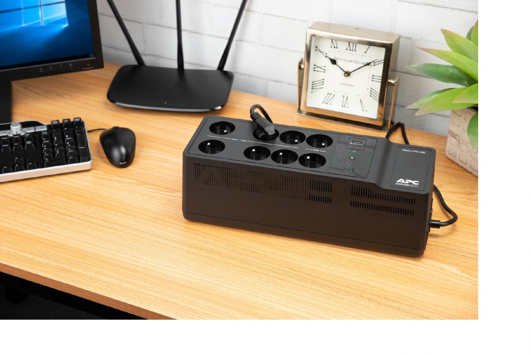 APC Back-UPS BE650G2-GR UPS AC 230V 400Watt 650VA output connectors 8 Black