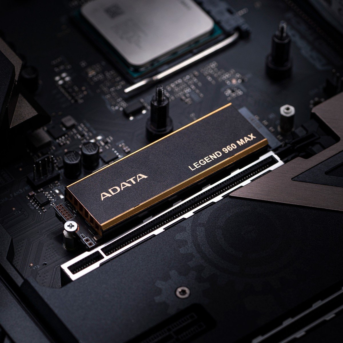 ADATA LEGEND 960 MAX 2 To M.2 PCI Express 4.0 NVMe 3D NAND