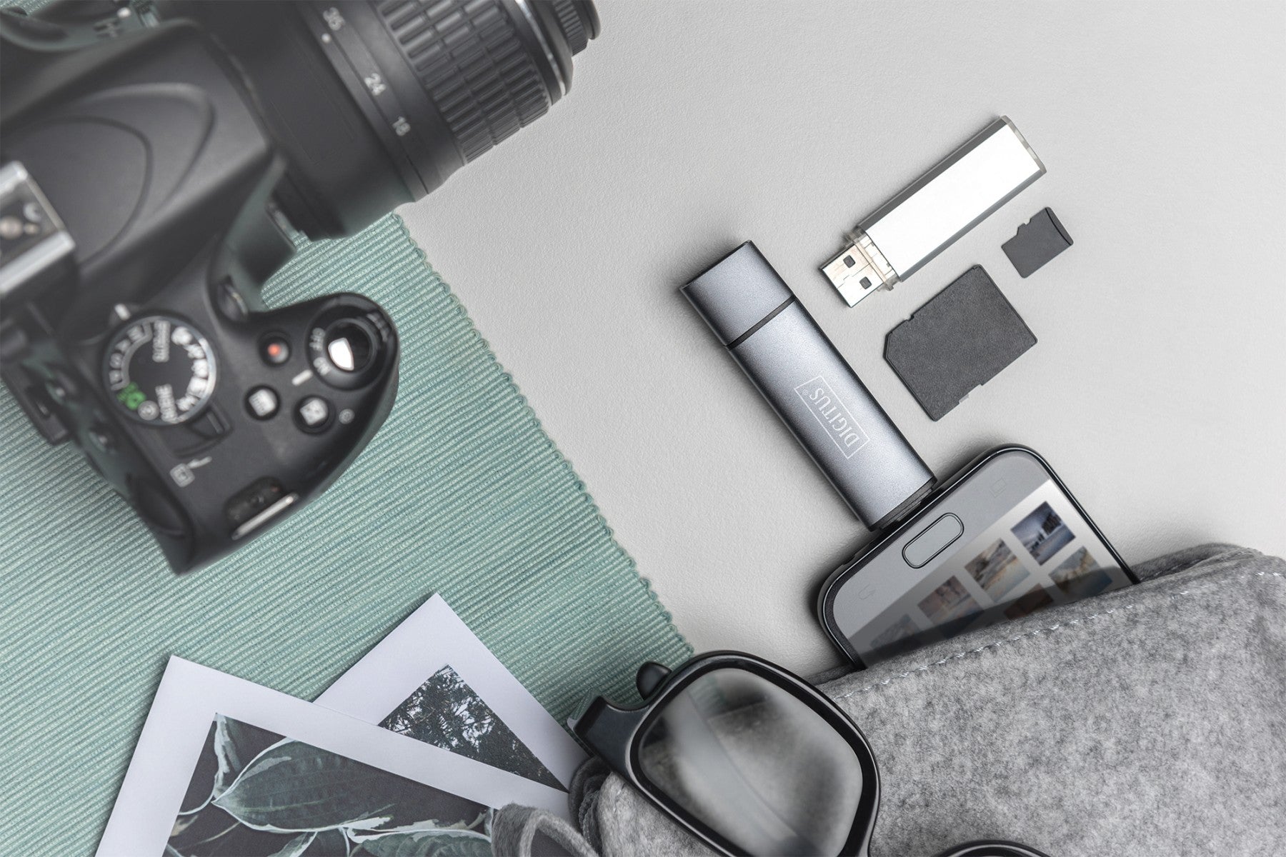 Digitus DA-70886 lecteur de carte mémoire USB 3.2 Gen 1 (3.1 Gen 1) Type-A/Type-C Aluminium