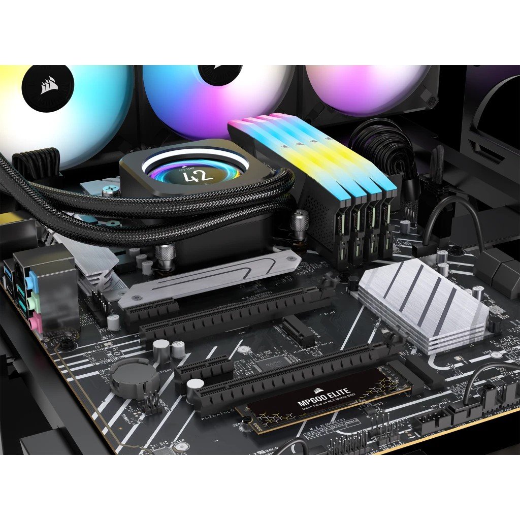 Corsair MP600 ELITE 1 To M.2 PCI Express 4.0 NVMe 3D TLC