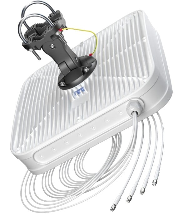 QuWireless APLM4-H1 antenne Antenne directionnelle MIMO SMA 7 dBi