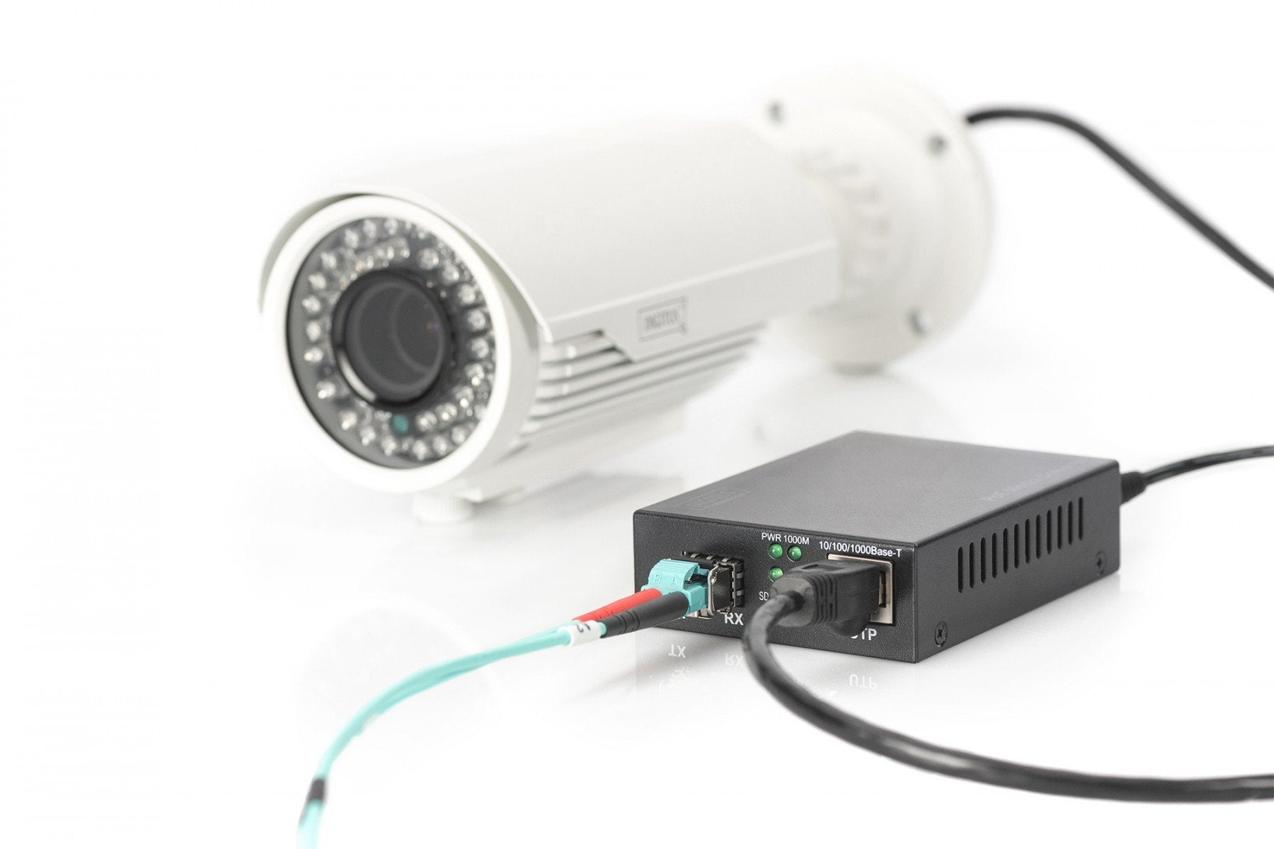 Digitus DN-82140 convertisseur de support réseau 1000 Mbit/s Noir