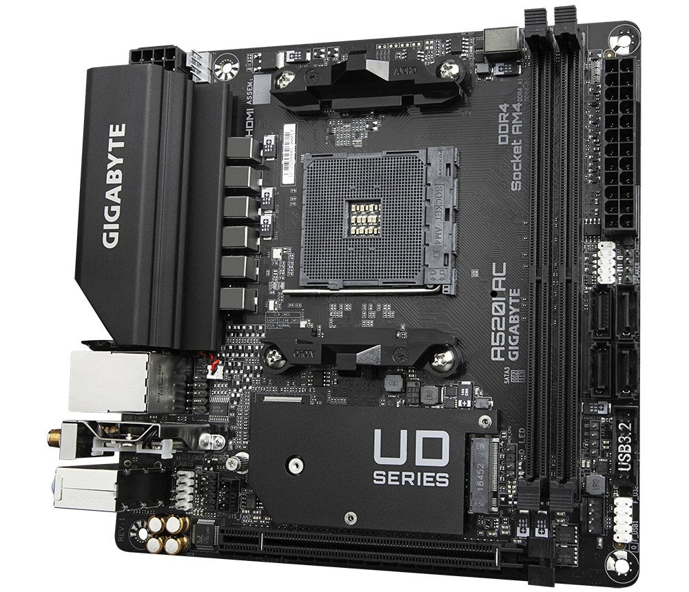 GIGABYTE A520I AC carte mere AMD A520 Emplacement AM4 mini ITX