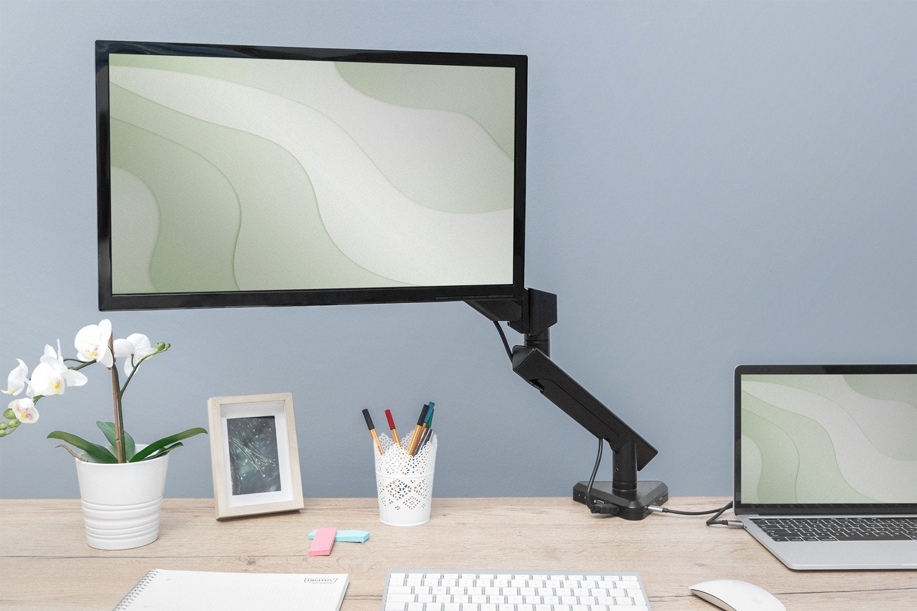 "Digitus DA-90405 support d'écran plat pour bureau 81,3 cm (32"") Noir"