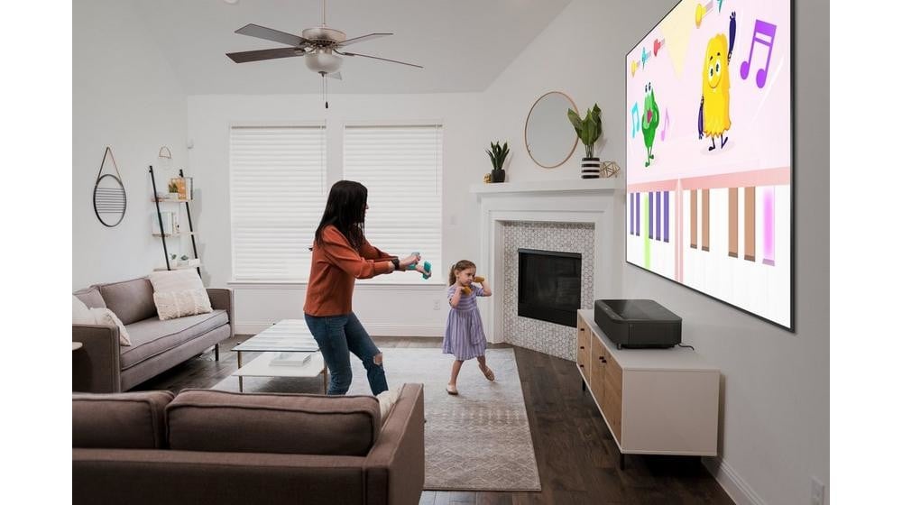EPSON EH-LS800W Projecteur laser UST - 4K PRO-UHD Home Cinema- 16: 9- 4000 lumens-2 500.000: 1- 3x HDMI- Android TV™ Bluetooth- Noir