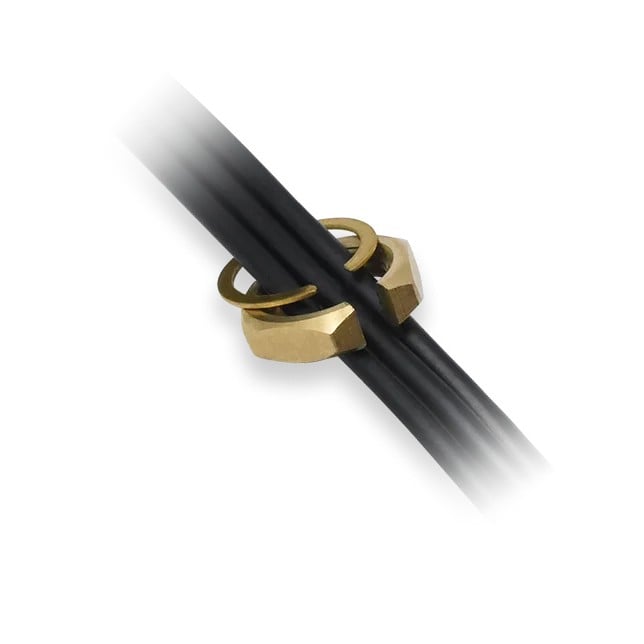 TELTONIKA NETWORKS COMBO SISO mobile/GNSS/WiFi roof SMA antenna